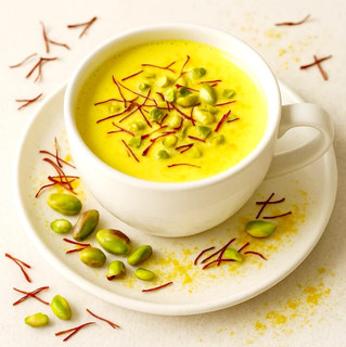 چای کرک پسته زعفرانی ۲۵۰ گرمی پاکتی کافارم(حاوی مغز پسته فراوان)